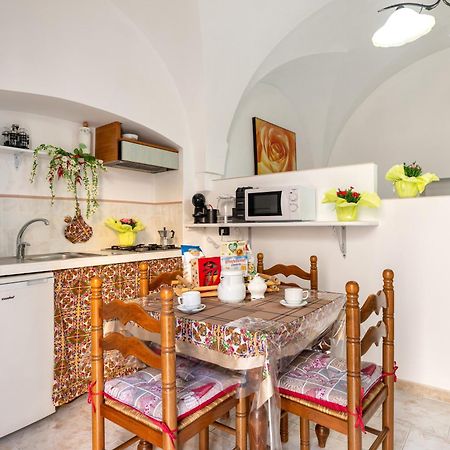 Dimora Dei Messapi Villa Ceglie Messapica Buitenkant foto